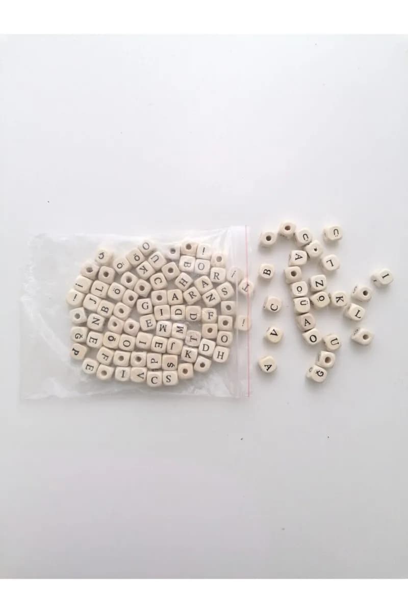100 Adet Ahşap Harf Boncuk 10mm - KARIŞIK